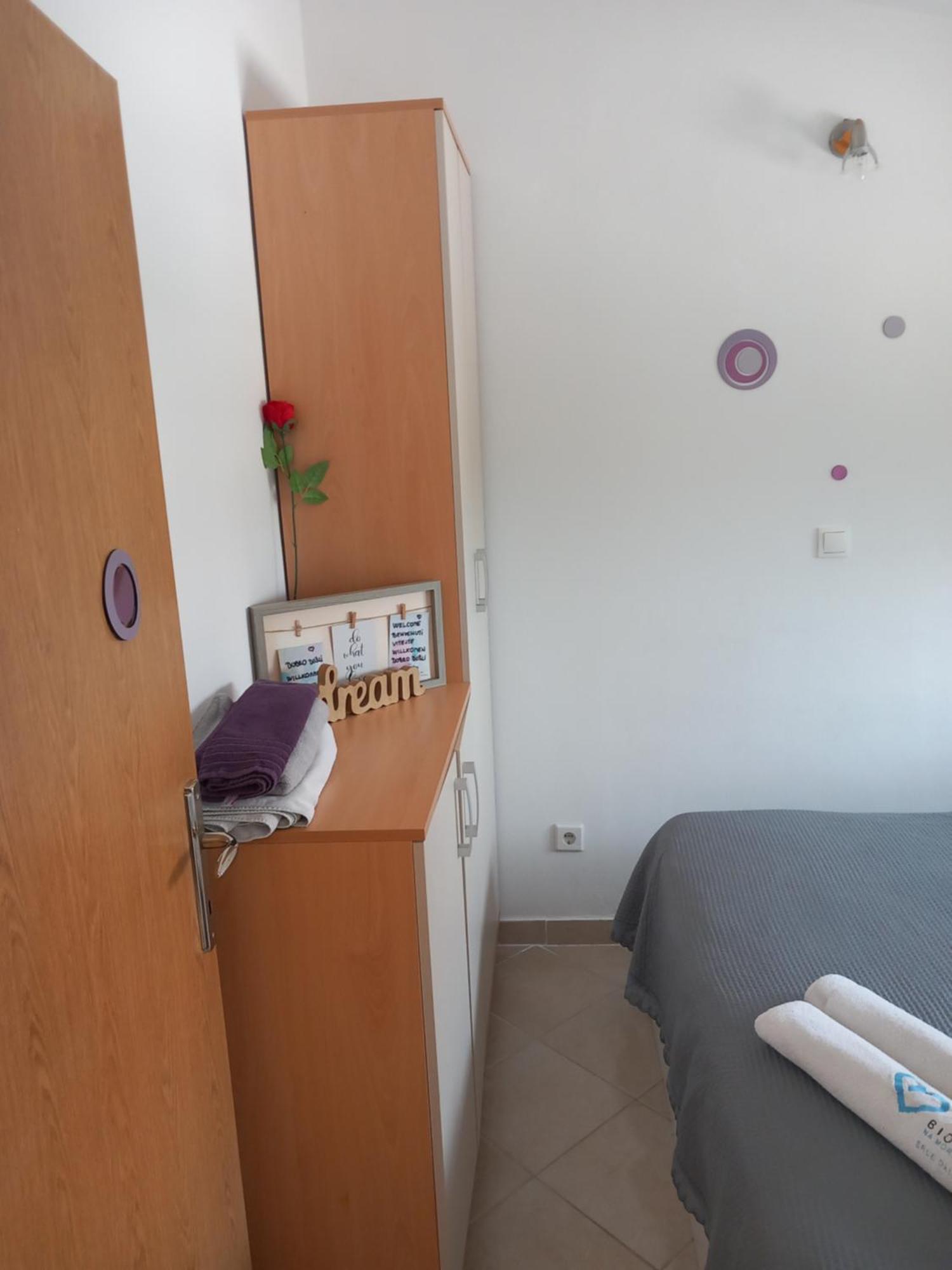 Apartmani Goga Biograd Na Moru Esterno foto