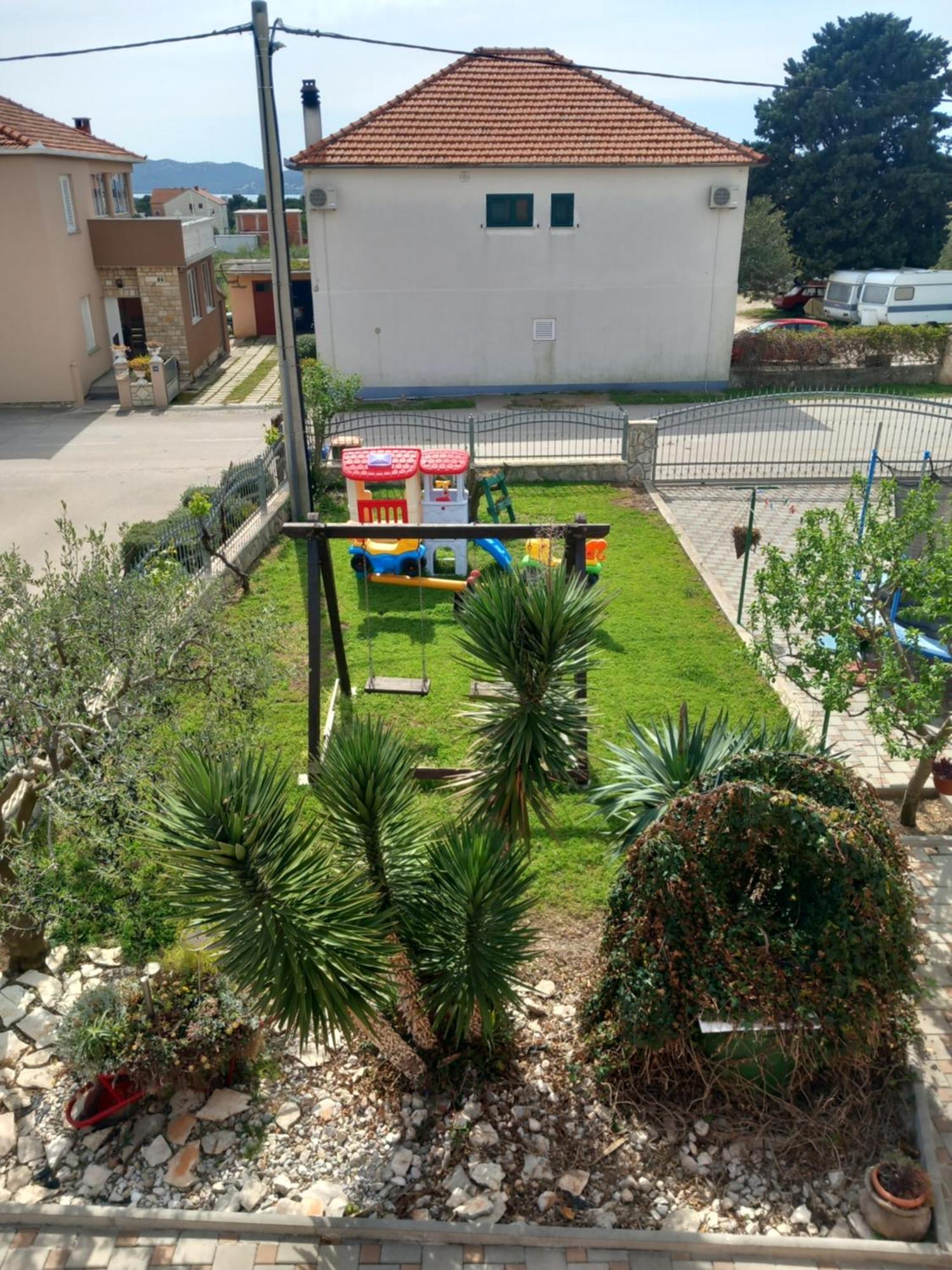 Apartmani Goga Biograd Na Moru Esterno foto