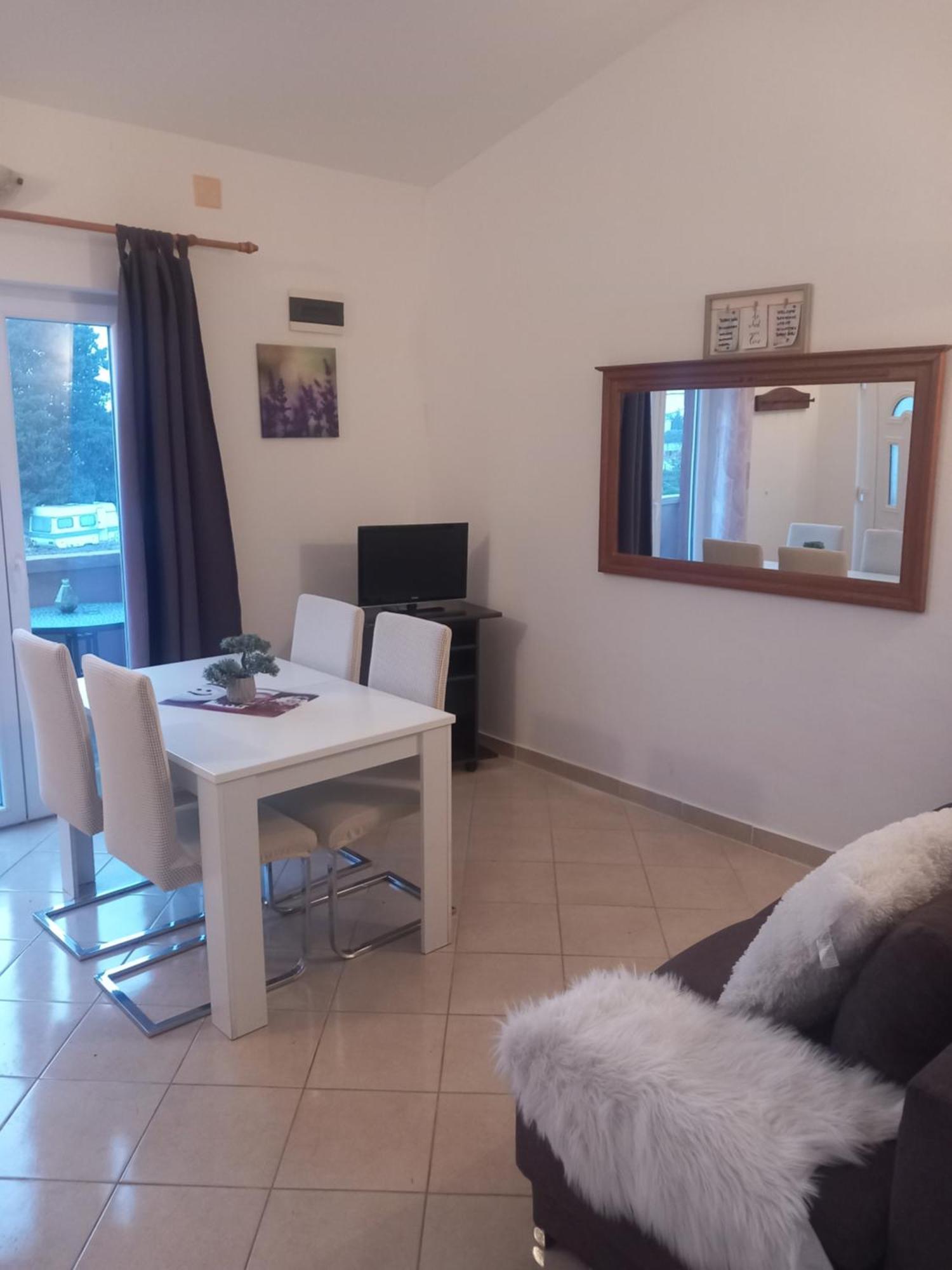 Apartmani Goga Biograd Na Moru Esterno foto